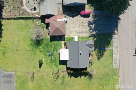 325 3rd Street Morton WA 98356