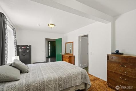 325 3rd Street Morton WA 98356