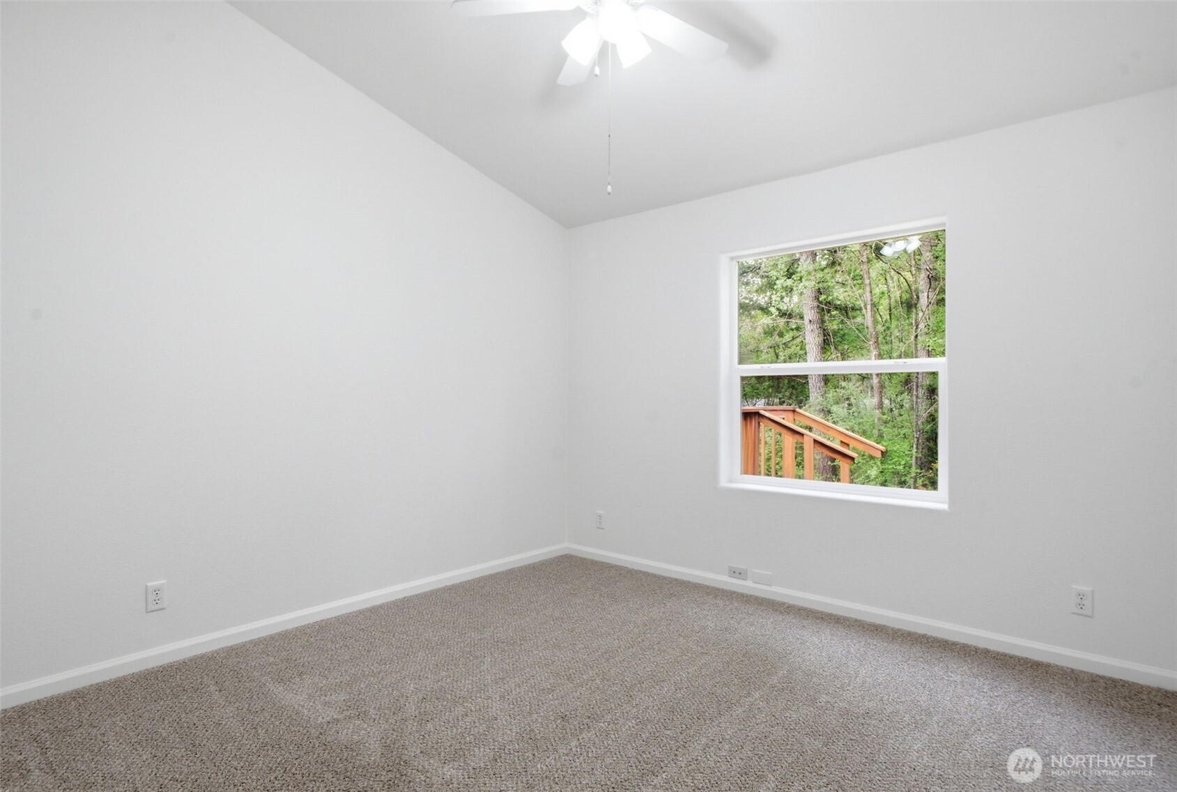 71 E Richardson Road Belfair WA 98528