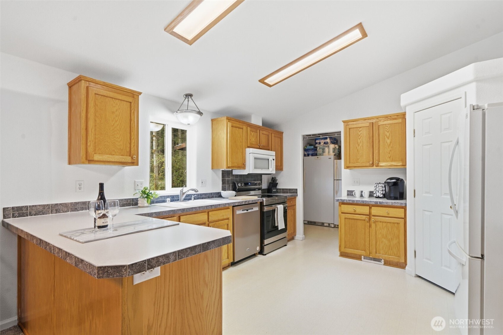 71 E Richardson Road Belfair WA 98528