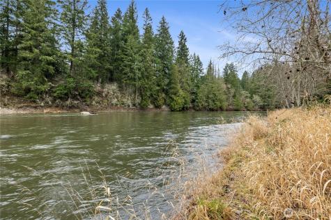 8341 Daphne Court SE Yelm WA 98597