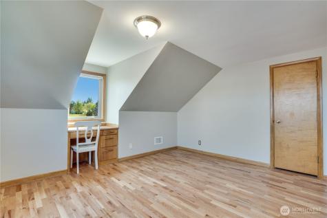 4017 N 9th Street Tacoma WA 98406