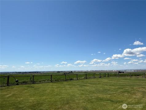8708 Road K Road NE Moses Lake WA 98837