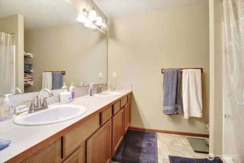 11809 58th Drive NE Marysville WA 98271