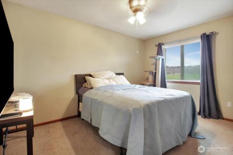 11809 58th Drive NE Marysville WA 98271