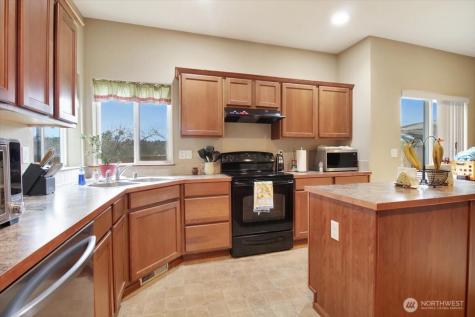 11809 58th Drive NE Marysville WA 98271