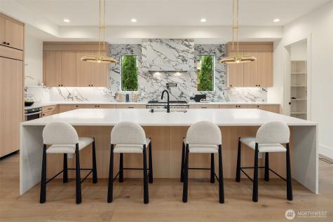 1657 151st Avenue SE Bellevue WA 98007