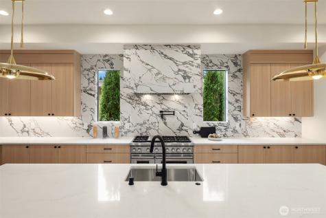 1657 151st Avenue SE Bellevue WA 98007