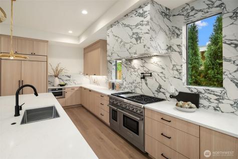 1657 151st Avenue SE Bellevue WA 98007
