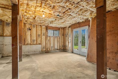 2420 Squak Mountain Loop SW Issaquah WA 98027