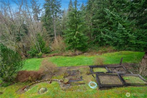2420 Squak Mountain Loop SW Issaquah WA 98027