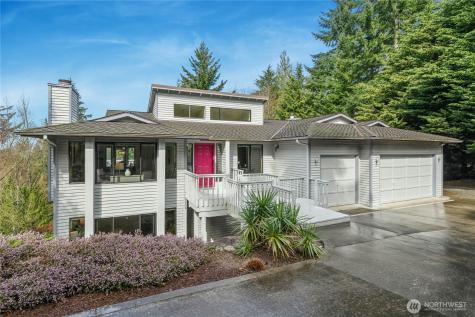 2420 Squak Mountain Loop SW Issaquah WA 98027