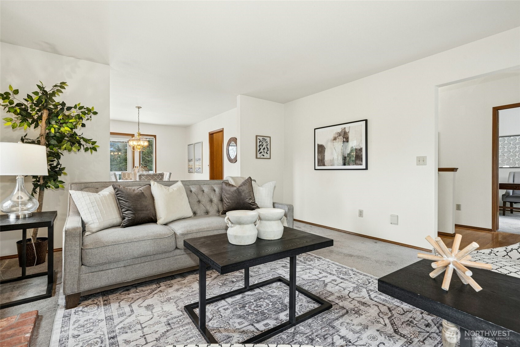 2420 Squak Mountain Loop SW Issaquah WA 98027