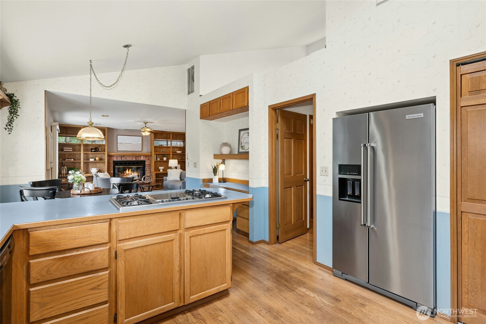 2420 Squak Mountain Loop SW Issaquah WA 98027