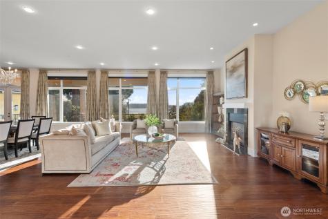 9426 Lake Washington Boulevard NE Bellevue WA 98004