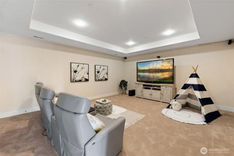 9426 Lake Washington Boulevard NE Bellevue WA 98004