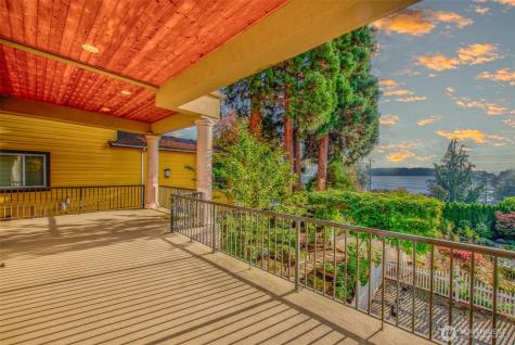 9426 Lake Washington Boulevard NE Bellevue WA 98004