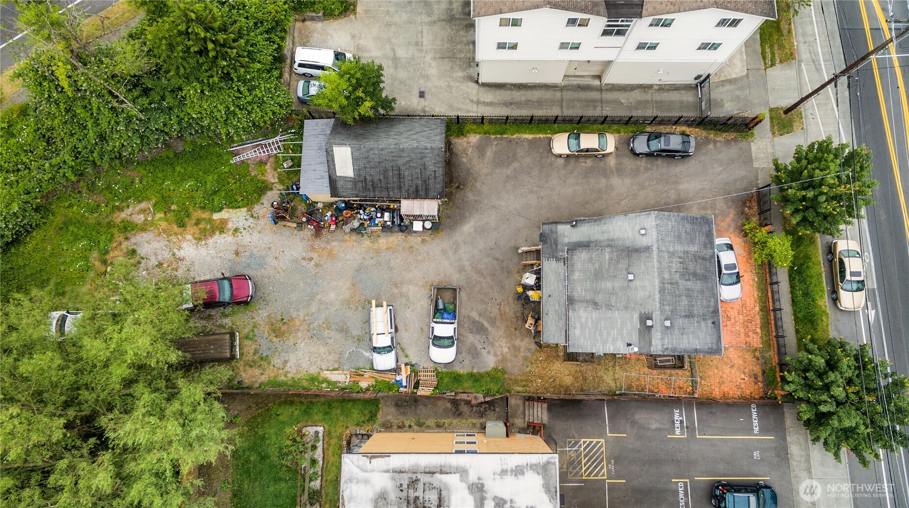 4519 S Henderson Street Seattle WA 98118
