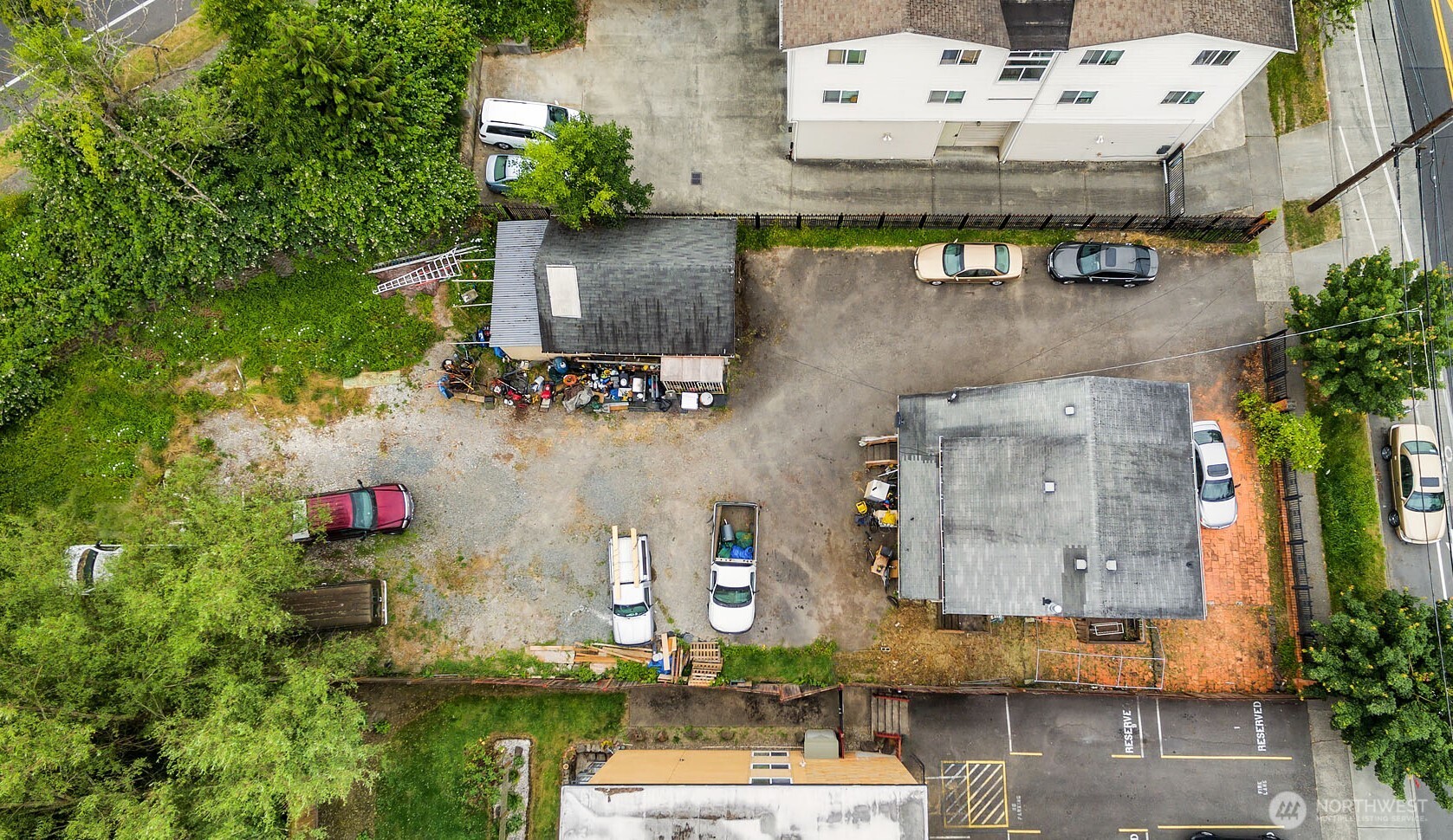 4519 S Henderson Street Seattle WA 98118