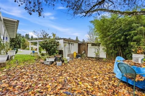 11330 E Riverside Drive Bothell WA 98011
