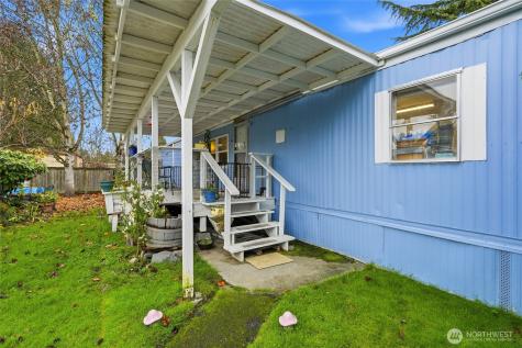 11330 E Riverside Drive Bothell WA 98011