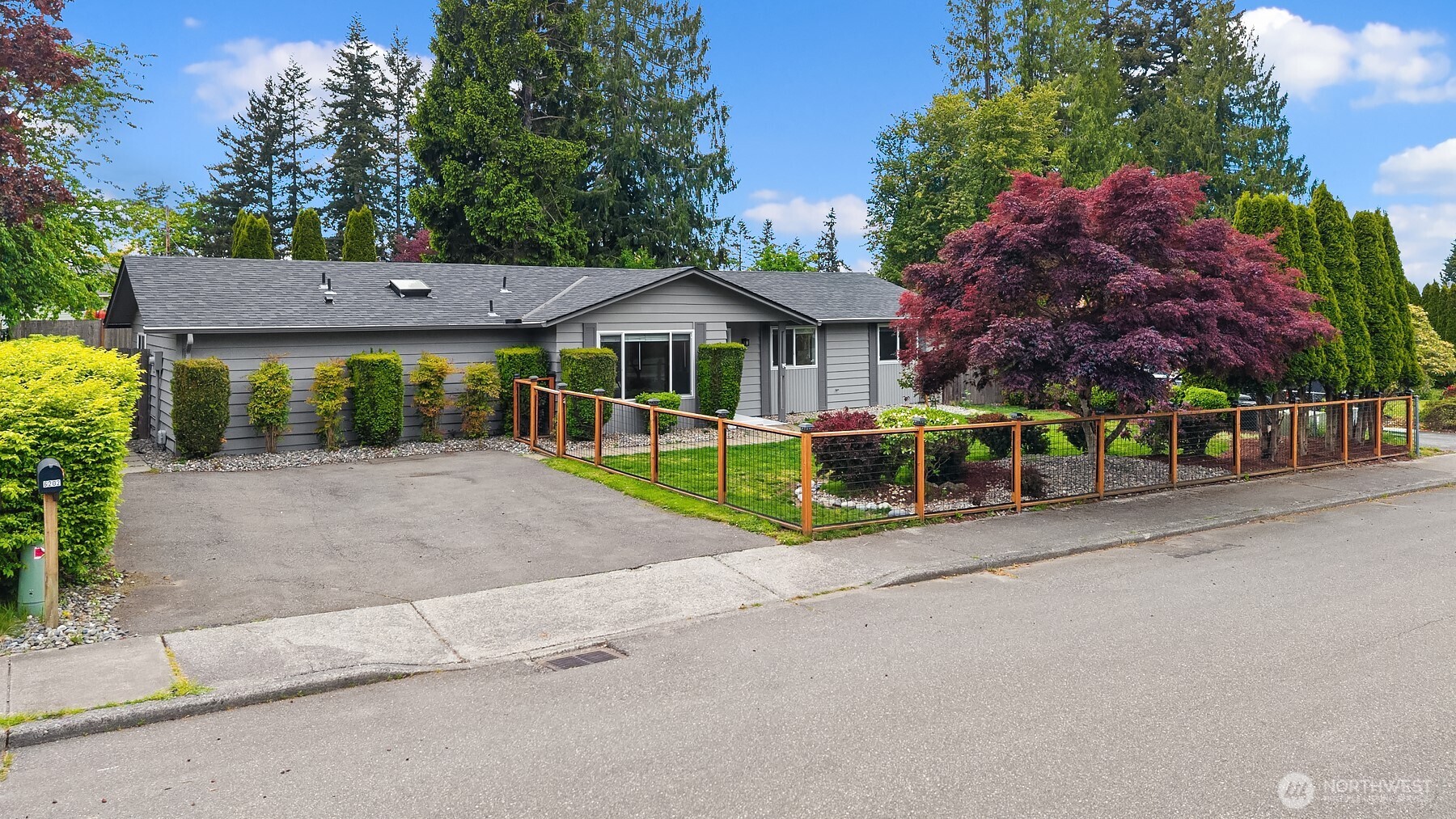 6208 Sycamore Place Everett WA 98203