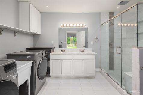 6208 Sycamore Place Everett WA 98203