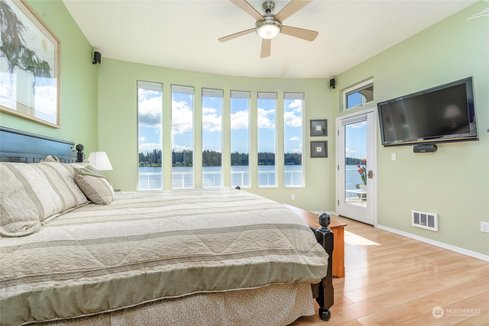 3630 E Mason Lake Drive W Grapeview WA 98546