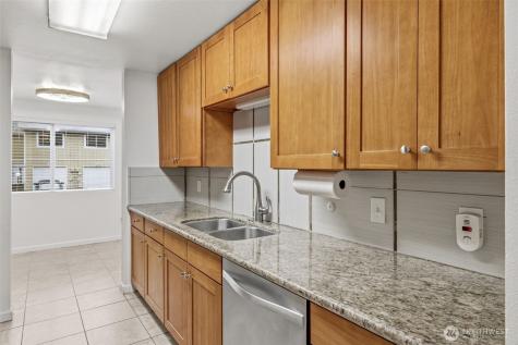24856 145th Lane SE Kent WA 98042