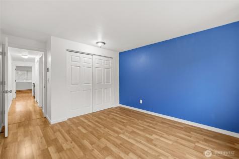 24856 145th Lane SE Kent WA 98042