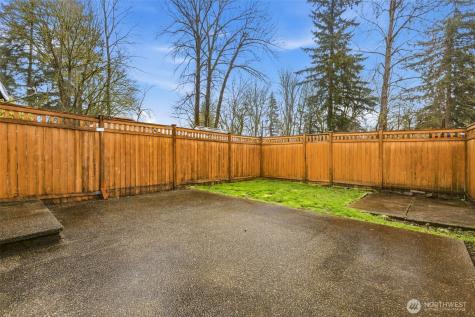24856 145th Lane SE Kent WA 98042