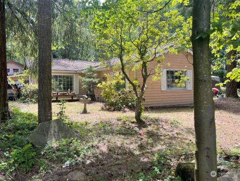 9320 152nd Street E Puyallup WA 98375