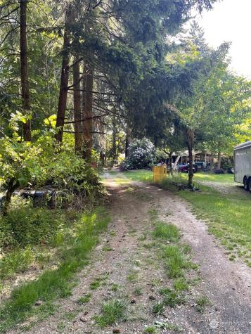 9320 152nd Street E Puyallup WA 98375