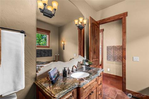 1680 Skyline Drive Wenatchee WA 98801