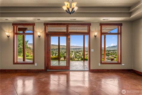 1680 Skyline Drive Wenatchee WA 98801