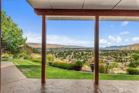 1680 Skyline Drive Wenatchee WA 98801
