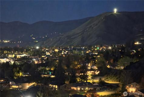 1680 Skyline Drive Wenatchee WA 98801