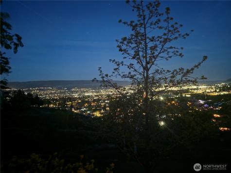 1680 Skyline Drive Wenatchee WA 98801