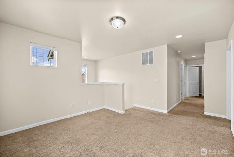 14006 67th Avenue E Puyallup WA 98373