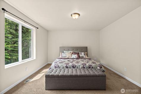 14006 67th Avenue E Puyallup WA 98373