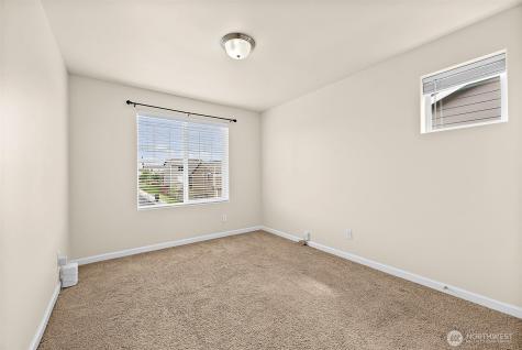 14006 67th Avenue E Puyallup WA 98373