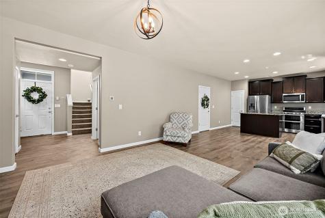 14006 67th Avenue E Puyallup WA 98373