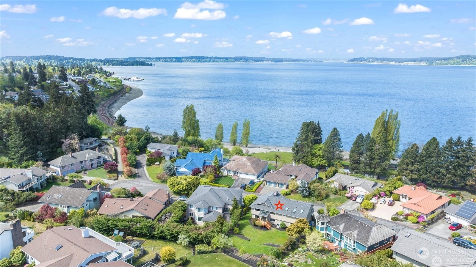 91 Tatoosh Place Steilacoom WA 98388