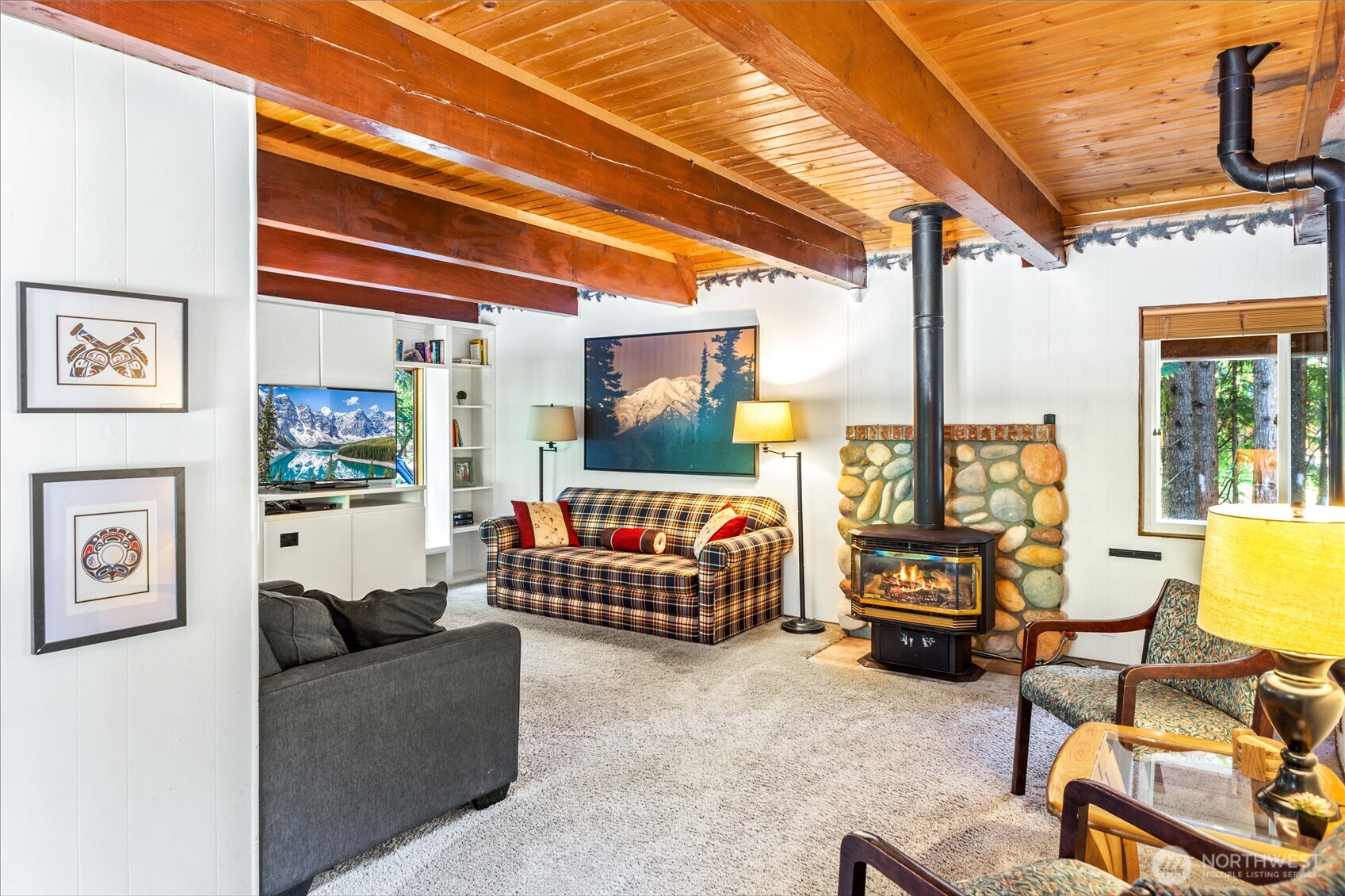 11318 583rd Avenue E Enumclaw WA 98022