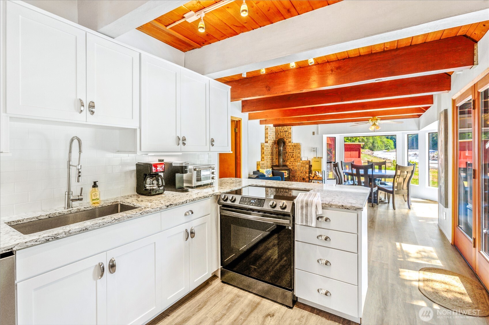 11318 583rd Avenue E Enumclaw WA 98022