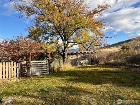 464 Highway 20 Tonasket WA 98855