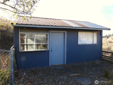 464 Highway 20 Tonasket WA 98855