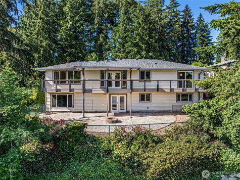 10203 45th Street E Edgewood WA 98372