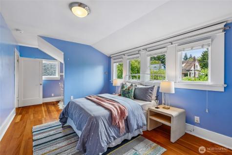 4015 Ashworth Avenue N Seattle WA 98103