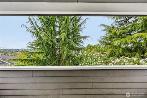 4015 Ashworth Avenue N Seattle WA 98103